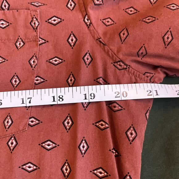 Button Down - Picture 4 of 5